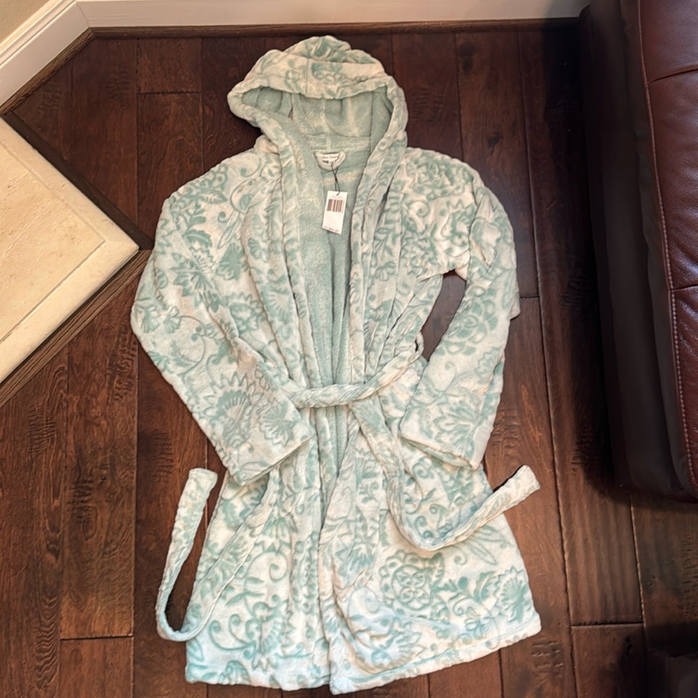 Vera Bradley Robe size L/XL- brand new with tag